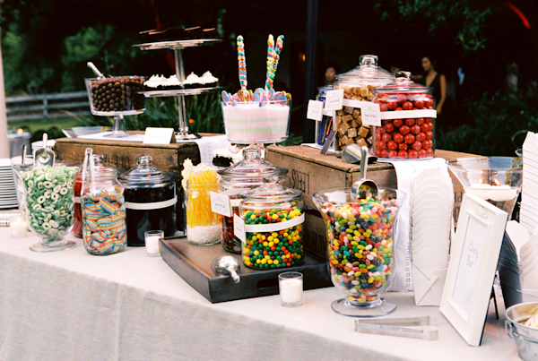 wedding candy buffet photo by Yvette Roman Photography